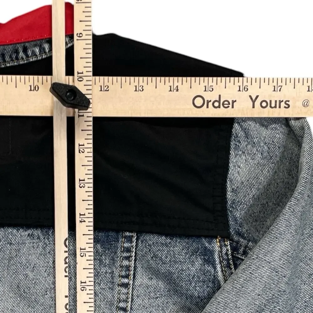 Levis levi’s youth